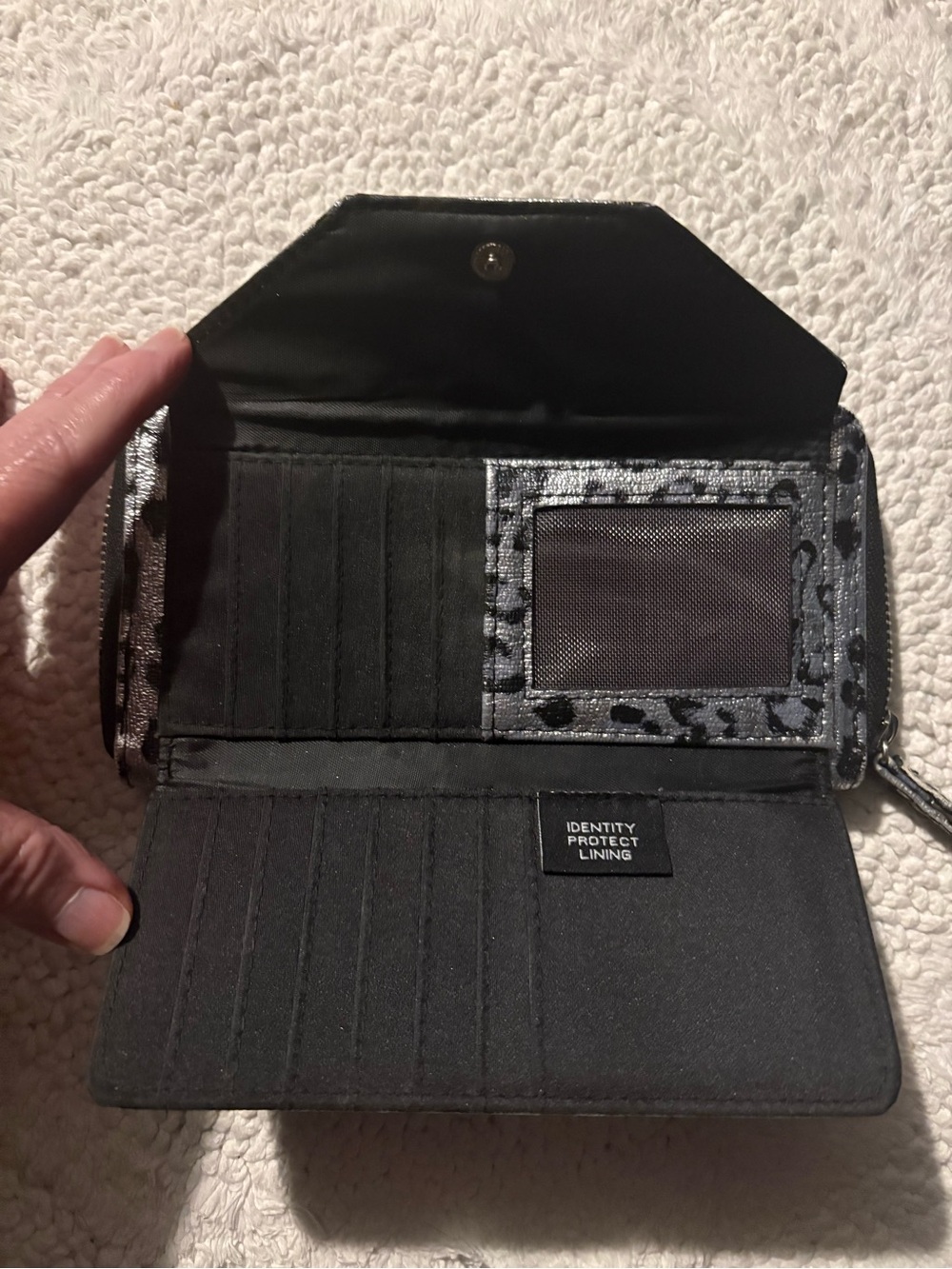 Tahari Silver and Black Leopard Print Wallet - Picture 2 of 5